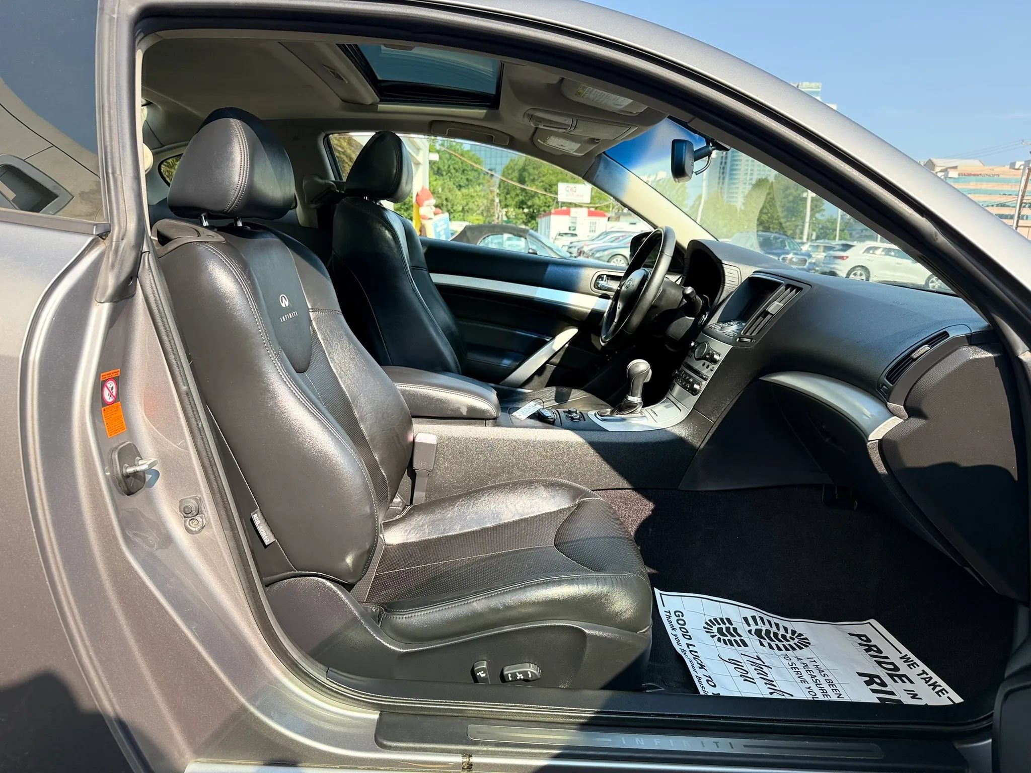 Used 2009 INFINITI G37 x Coupe w/ Premium Pkg AWD/4WD image 29