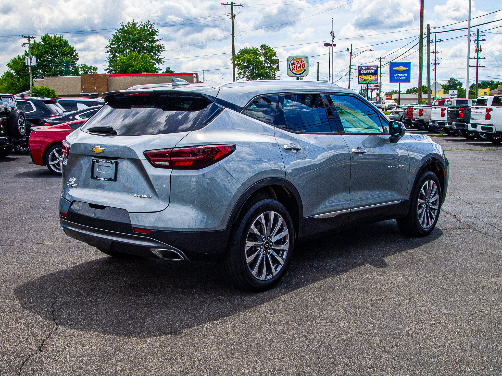Used 2023 Chevrolet Blazer Premier FWD image 7