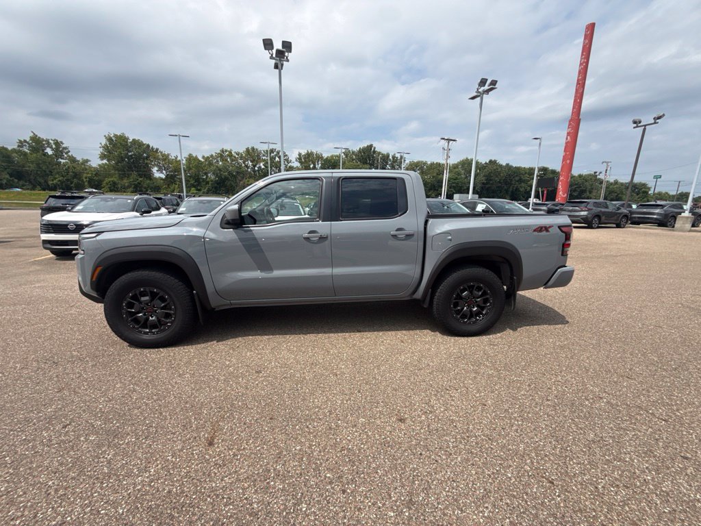 Used 2023 Nissan Frontier PRO-4X w/ Pro-4X Premium Package AWD/4WD image 5