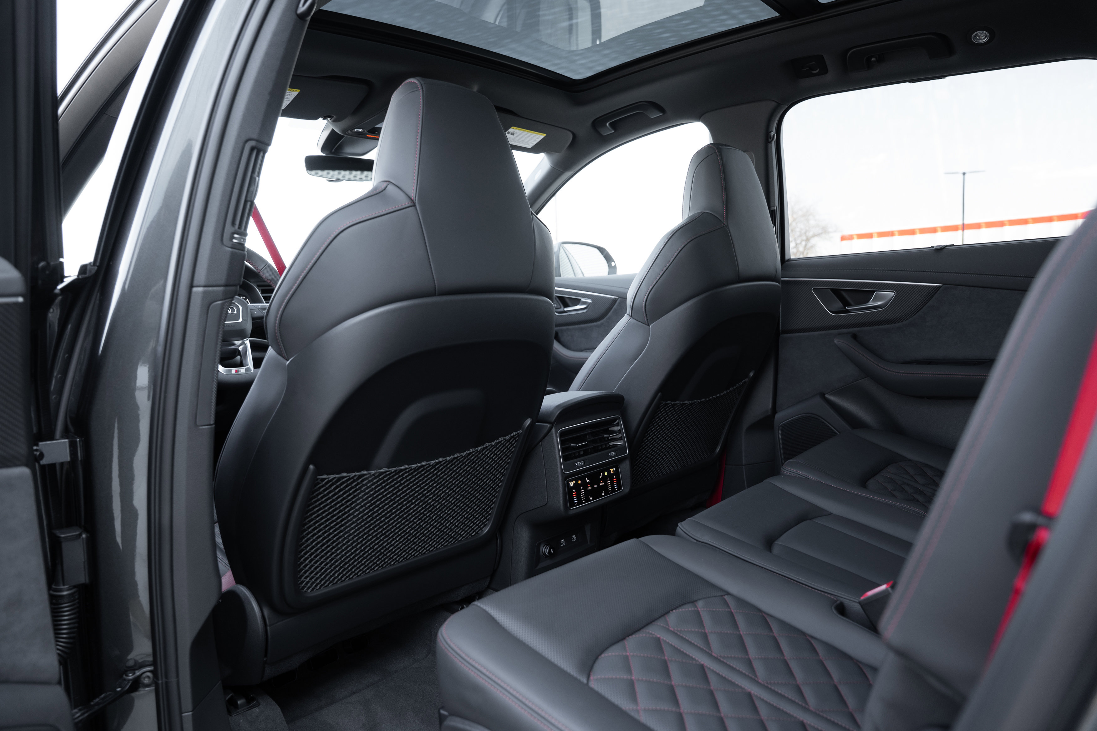 Certified 2026 Audi Q7 3.0T Prestige AWD/4WD image 30