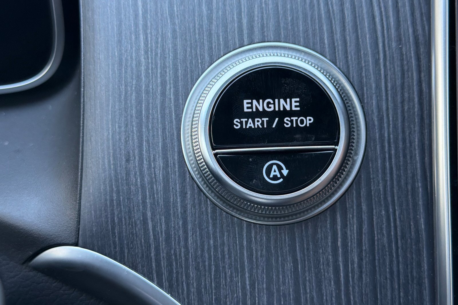 Certified 2025 Mercedes-Benz GLC 300 GLC 300 4MATIC image 27