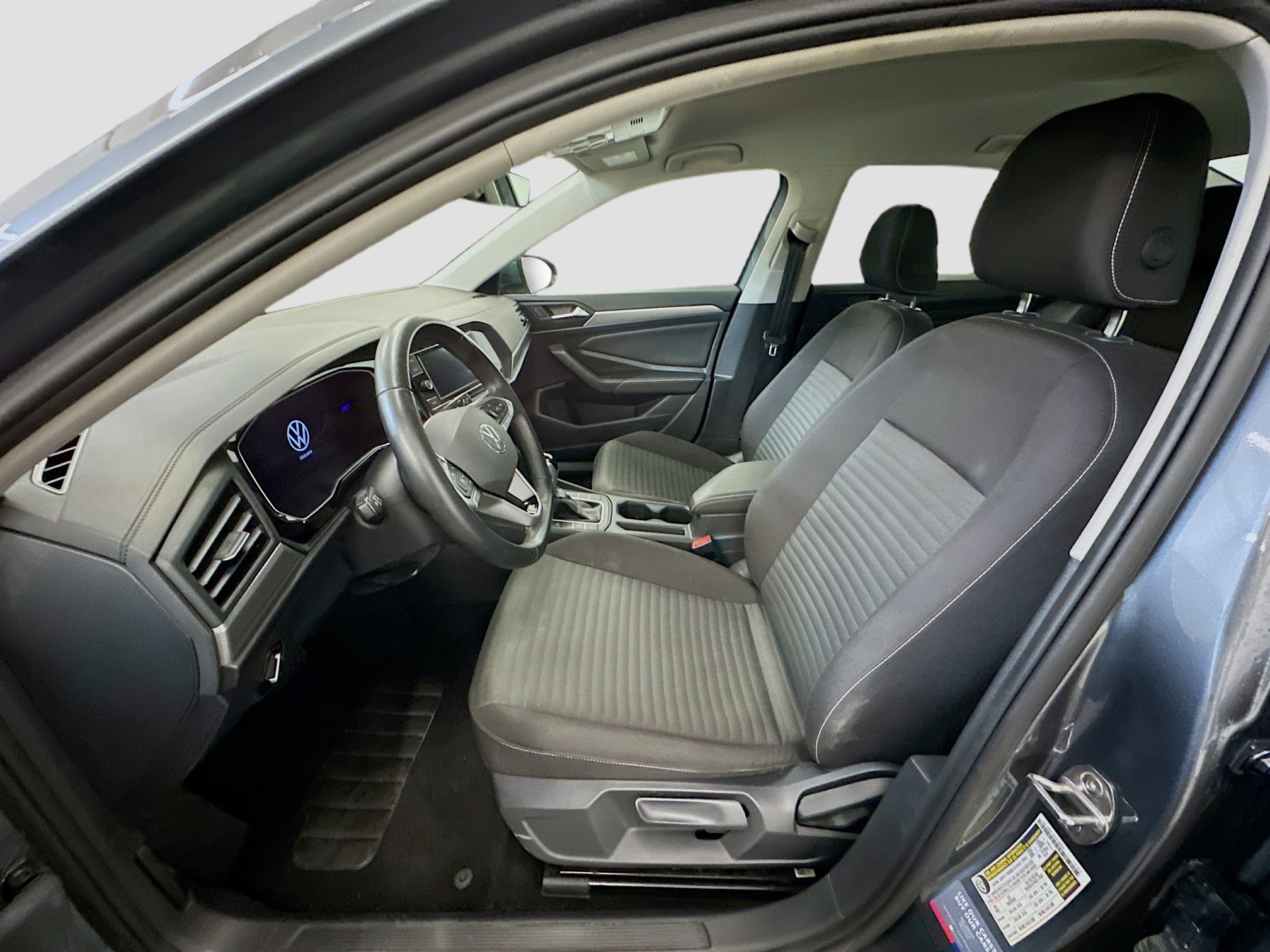 Used 2024 Volkswagen Jetta S image 13