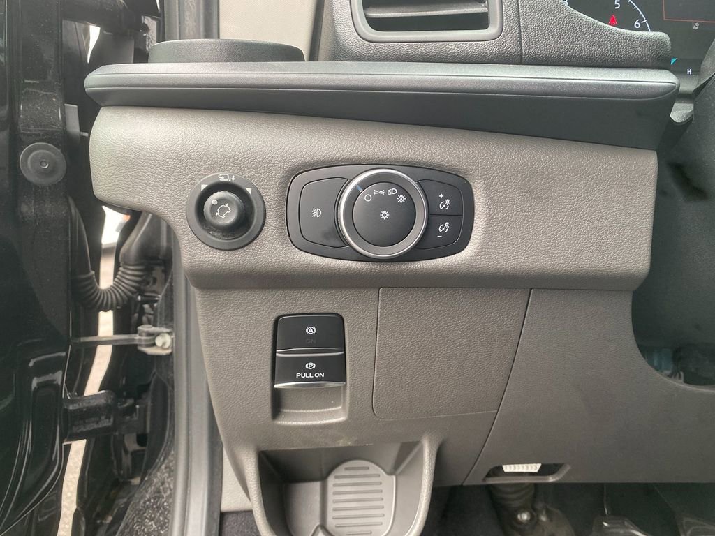 Used 2023 Ford Transit 350 XLT image 14