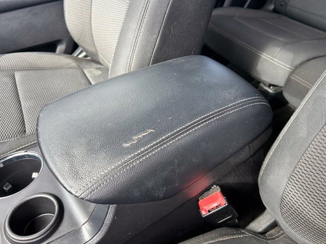 Used 2018 Ford Explorer XLT w/ Equipment Group 201A FWD image 35