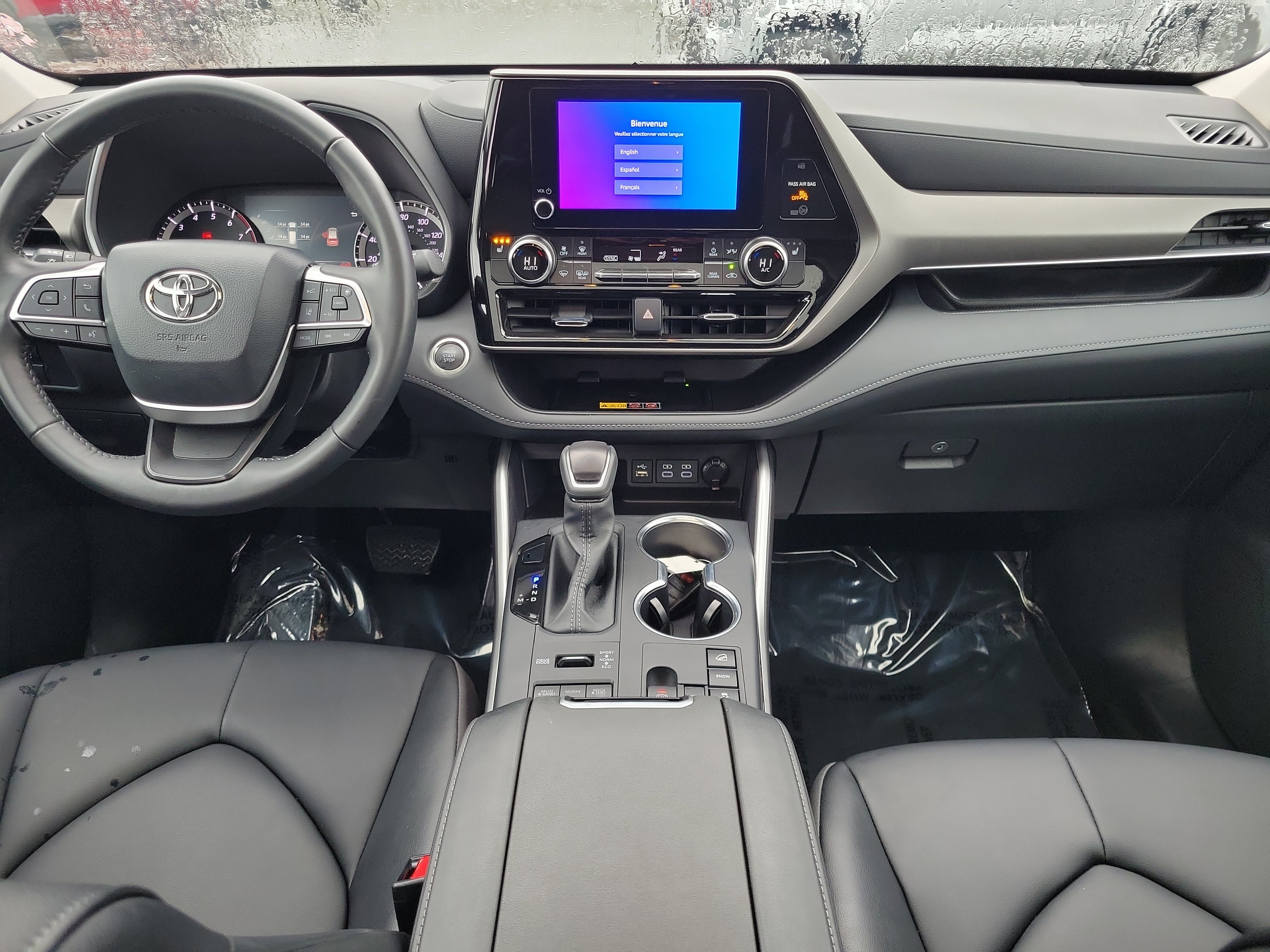 Used 2026 Toyota Highlander XLE AWD/4WD image 9