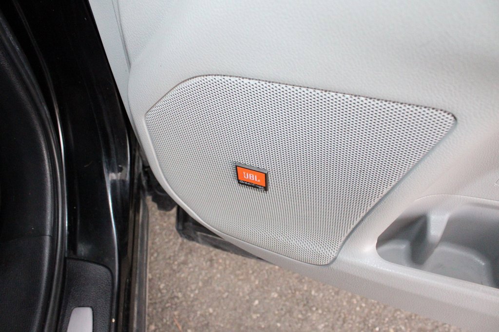 Certified 2018 Toyota Highlander Limited Platinum image 45