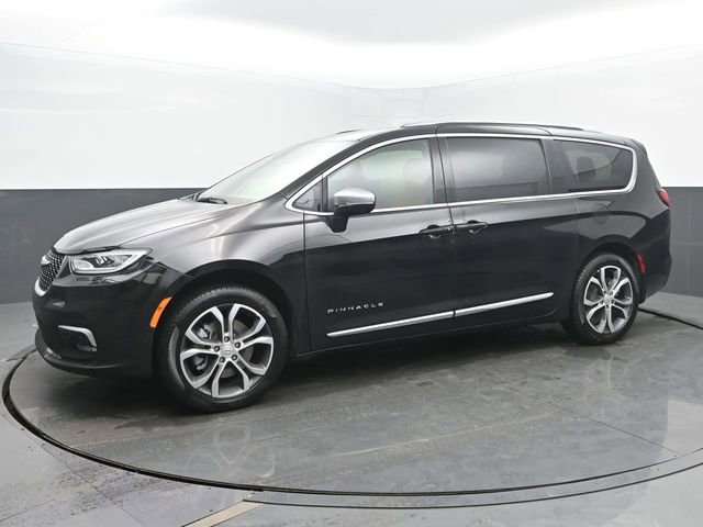 New 2026 Chrysler Pacifica Pinnacle image 2