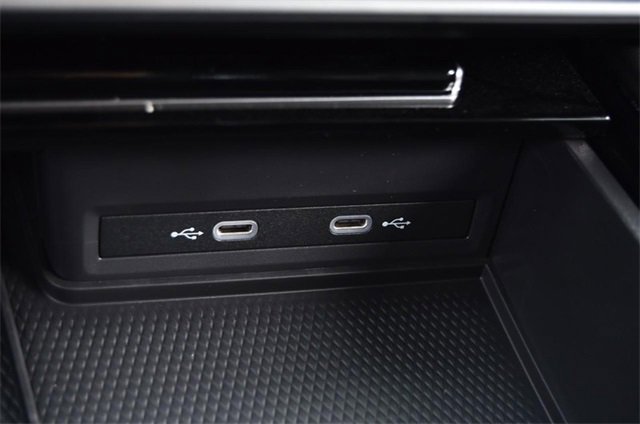 New 2026 Volkswagen Atlas SE image 16