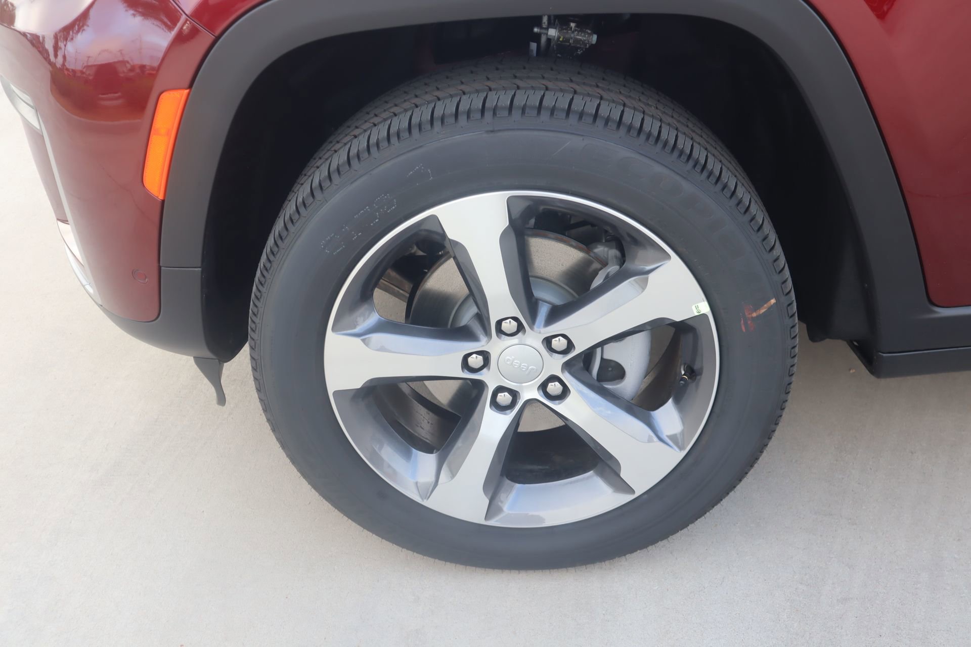 New 2026 Jeep Grand Cherokee Limited AWD/4WD image 19