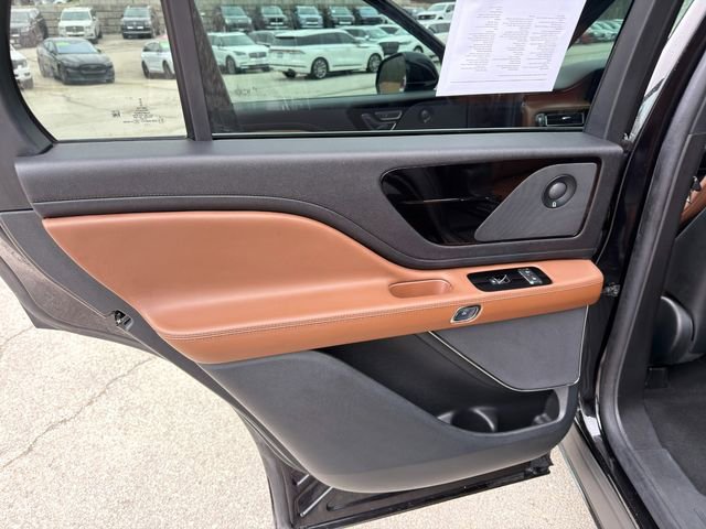 Used 2023 Lincoln Aviator Grand Touring w/ Elements Package Plus image 21