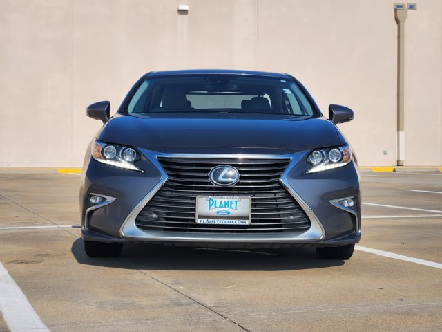 Used 2016 Lexus ES 350 w/ Luxury Package w/Wood Trim FWD image 2