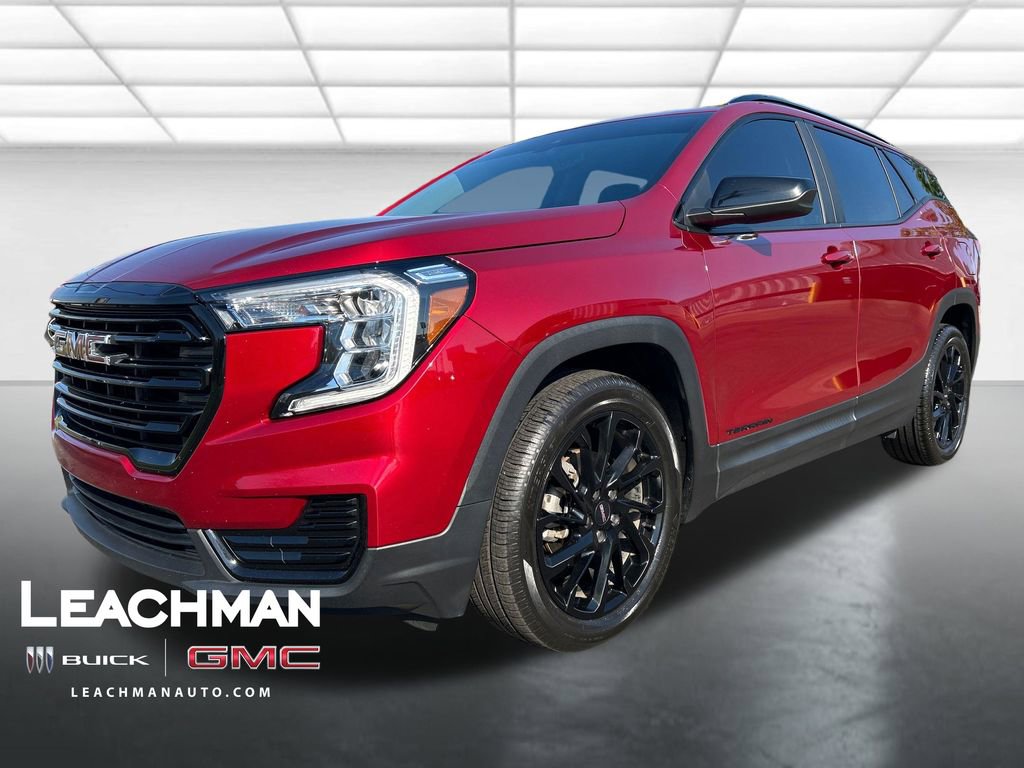 Used 2023 GMC Terrain SLE w/ Driver Convenience Package image 8