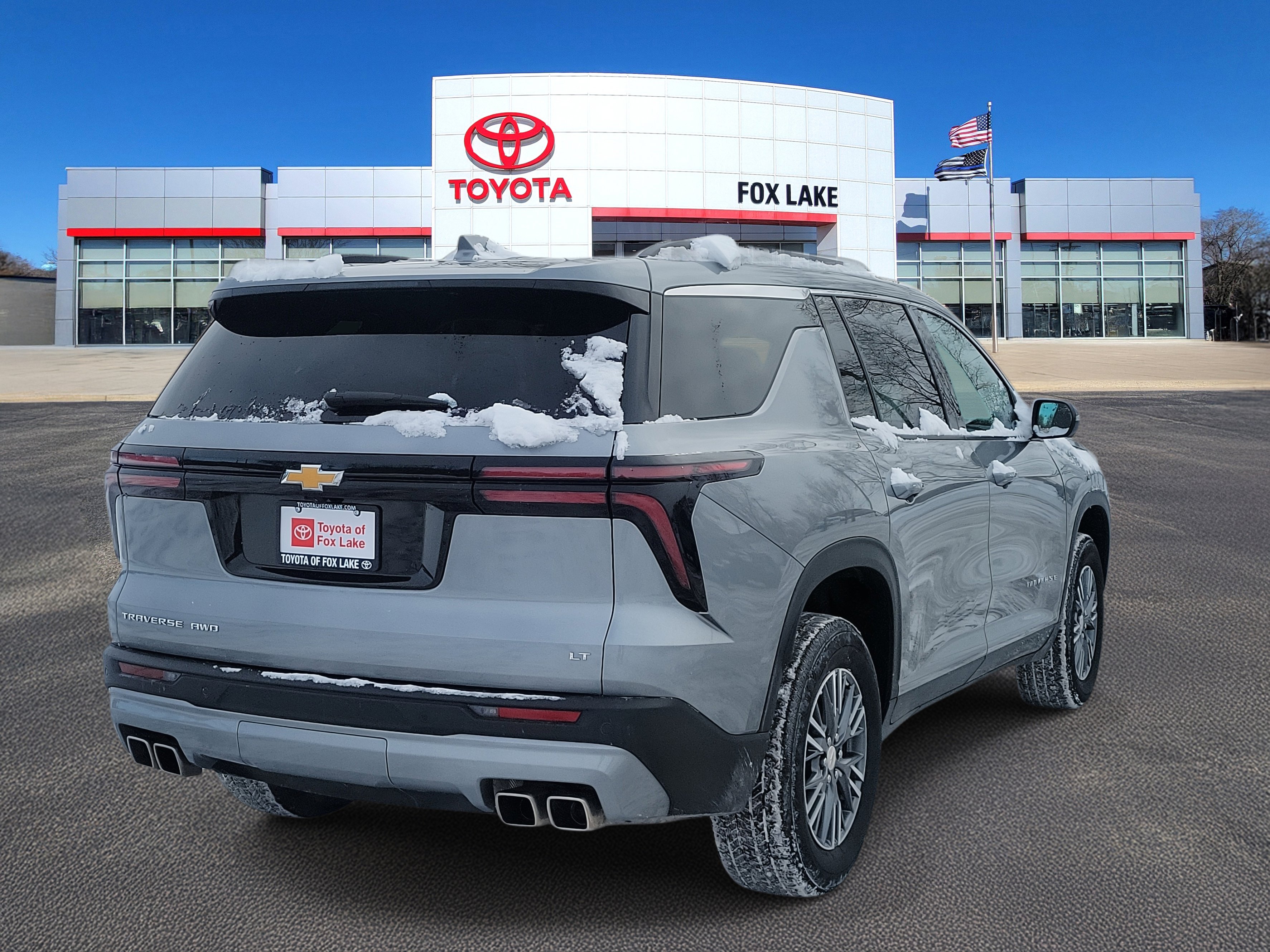 Used 2024 Chevrolet Traverse LT image 4