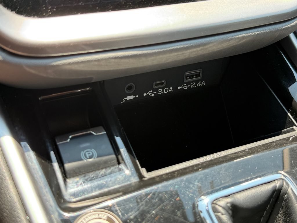 Used 2024 Subaru Outback Limited AWD/4WD image 36