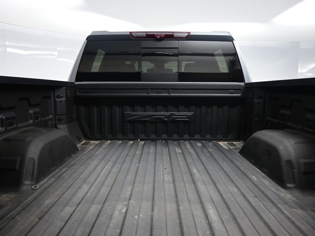 Used 2024 Chevrolet Silverado 1500 ZR2 w/ Technology Package image 40
