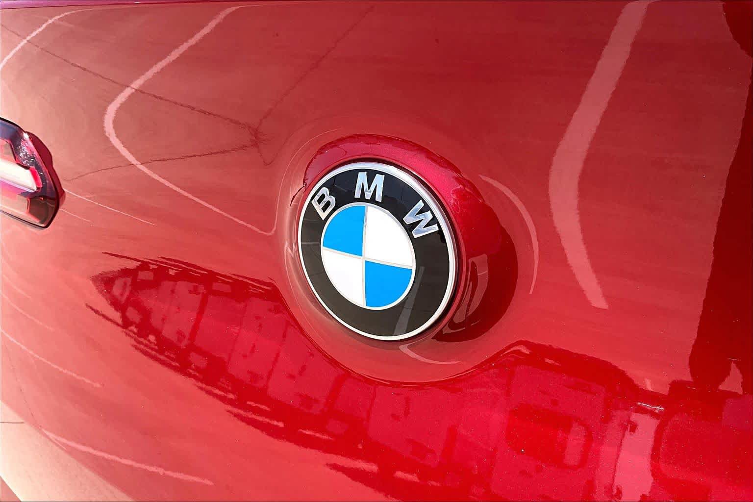 Used 2025 BMW X3 xDrive30i AWD/4WD image 9