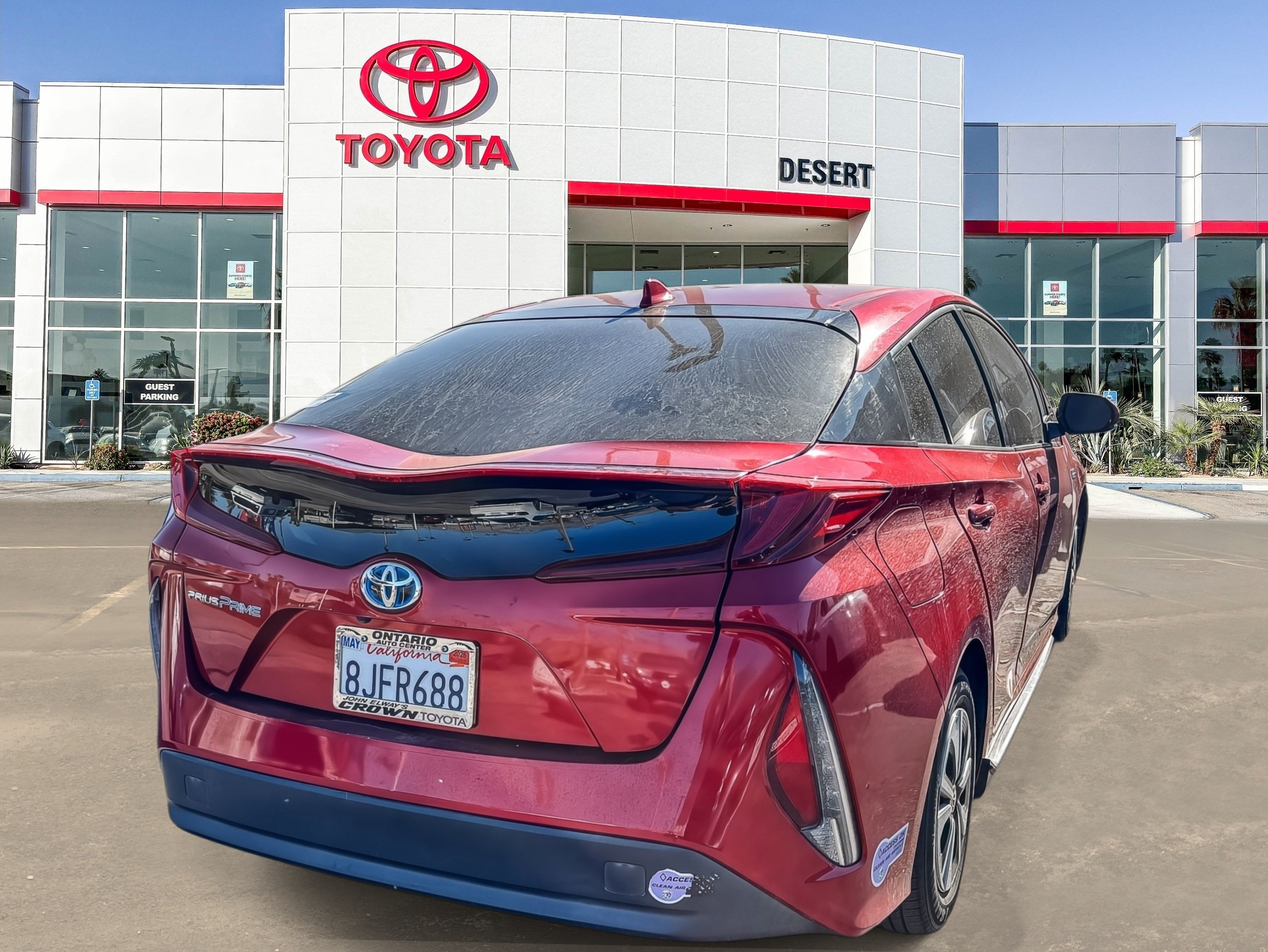 Used 2019 Toyota Prius Prime Plus w/ Preferred Accessory Package FWD image 6