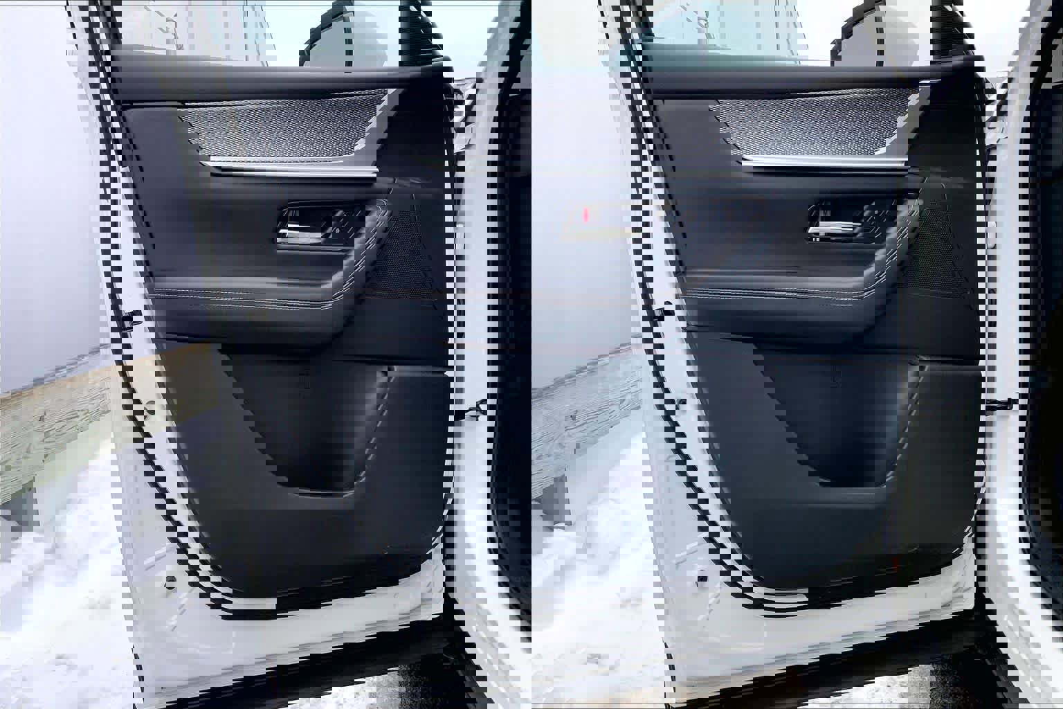 Certified 2024 MAZDA CX-90 Plug-In Hybrid w/ Premium Pkg image 22