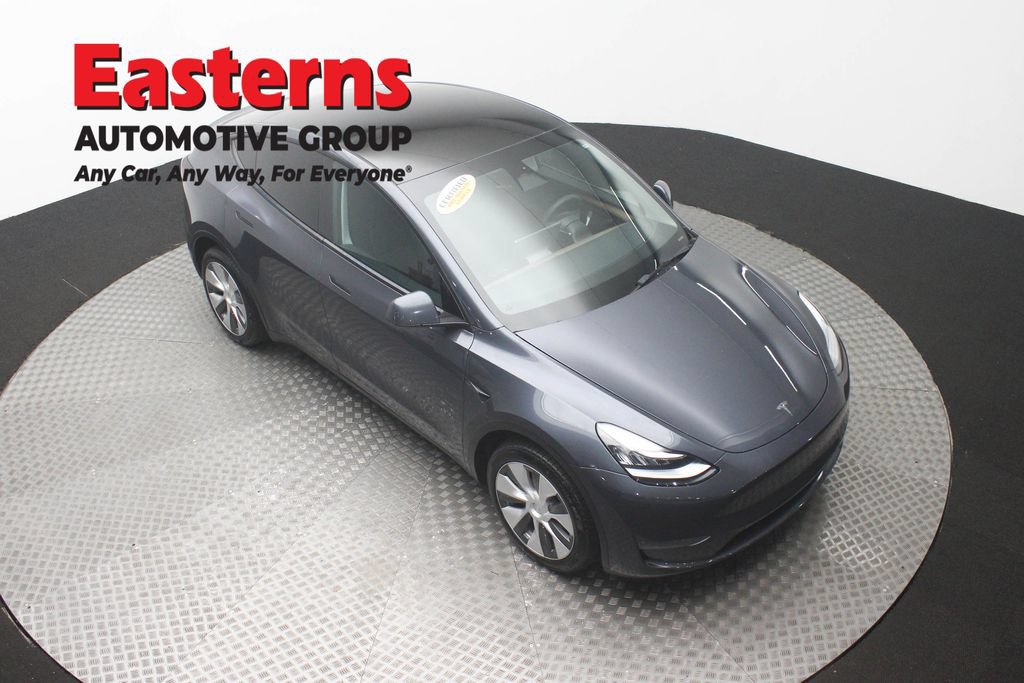 Used 2023 Tesla Model Y Long Range AWD/4WD image 3
