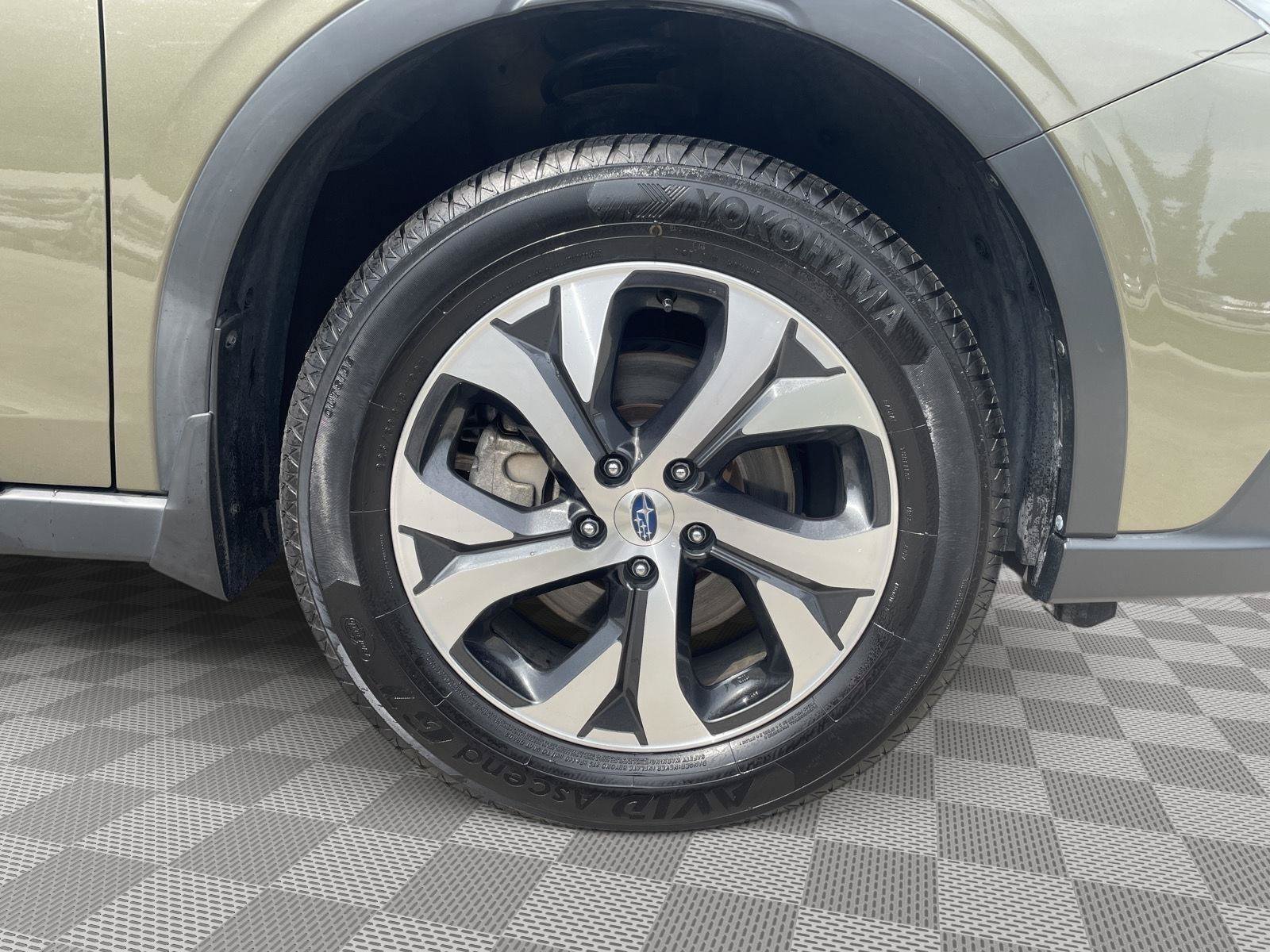 Used 2020 Subaru Outback Touring AWD/4WD image 8