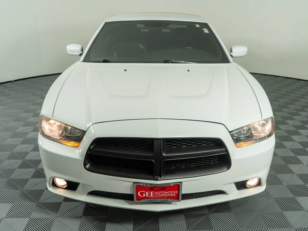 Used 2013 Dodge Charger SXT Plus AWD/4WD image 2