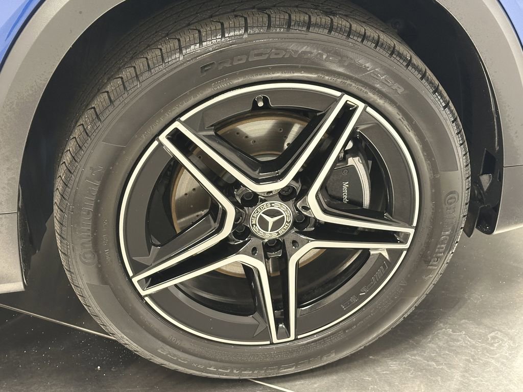 Certified 2025 Mercedes-Benz GLB 250 image 13