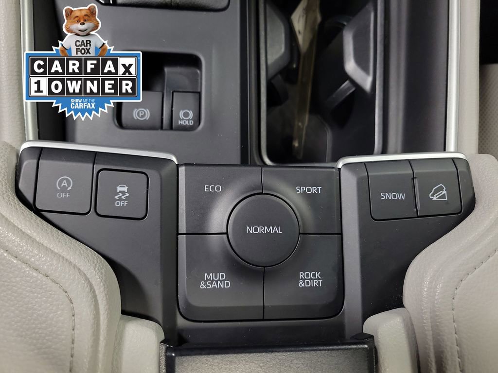 Used 2024 Toyota Grand Highlander Limited image 16