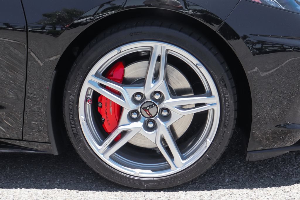 Used 2021 Chevrolet Corvette Stingray Preferred Cpe w/ Z51 Performance Package RWD image 48