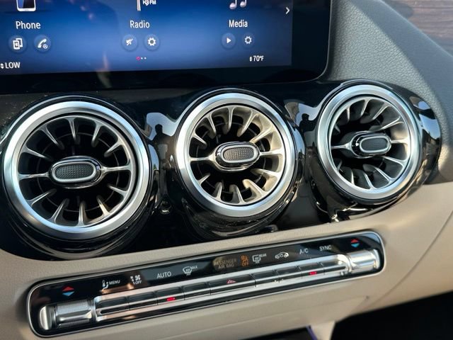 New 2026 Mercedes-Benz GLA 250 4MATIC image 25