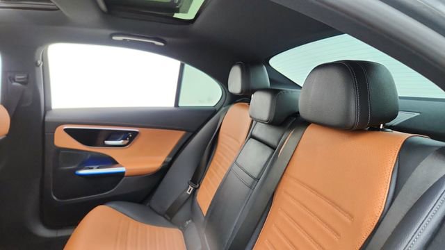 Used 2023 Mercedes-Benz C 300 Sedan image 29
