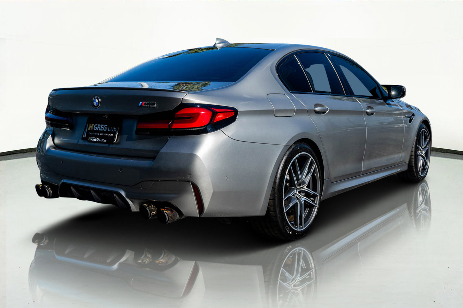 Used 2021 BMW M5 w/ Executive Package image 22