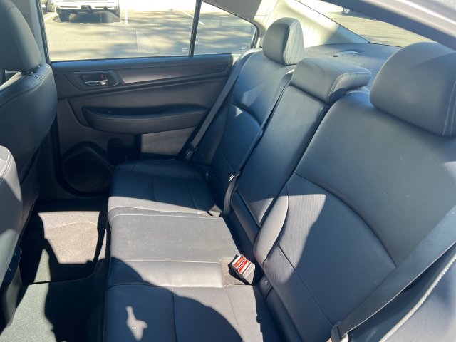 Used 2017 Subaru Legacy 2.5i Limited AWD/4WD image 18