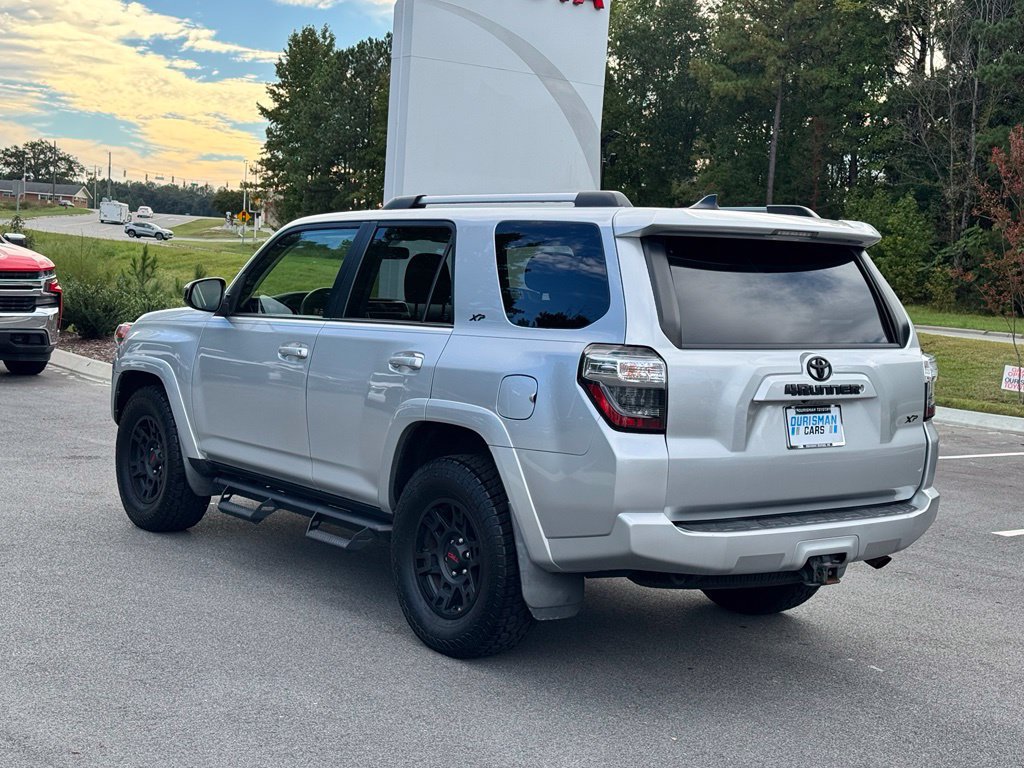 Used 2019 Toyota 4Runner SR5 RWD image 7