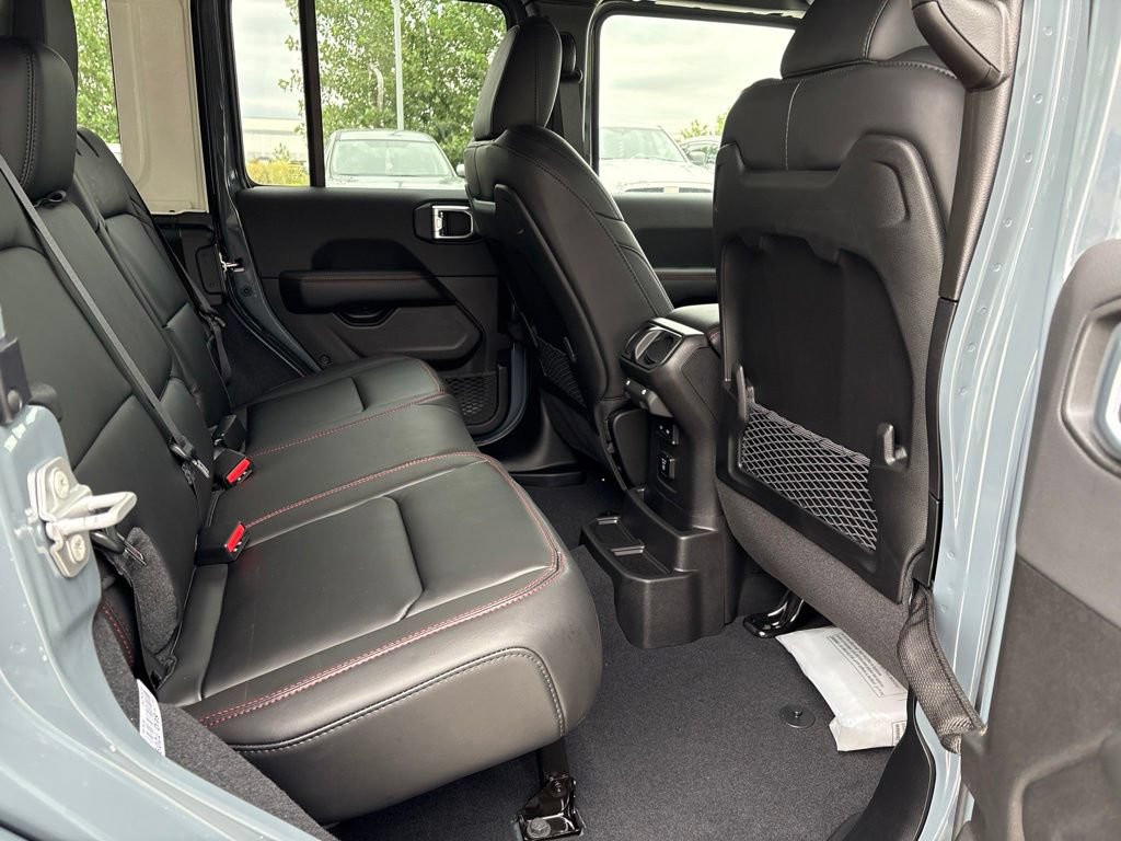 New 2026 Jeep Wrangler Unlimited Rubicon AWD/4WD image 23