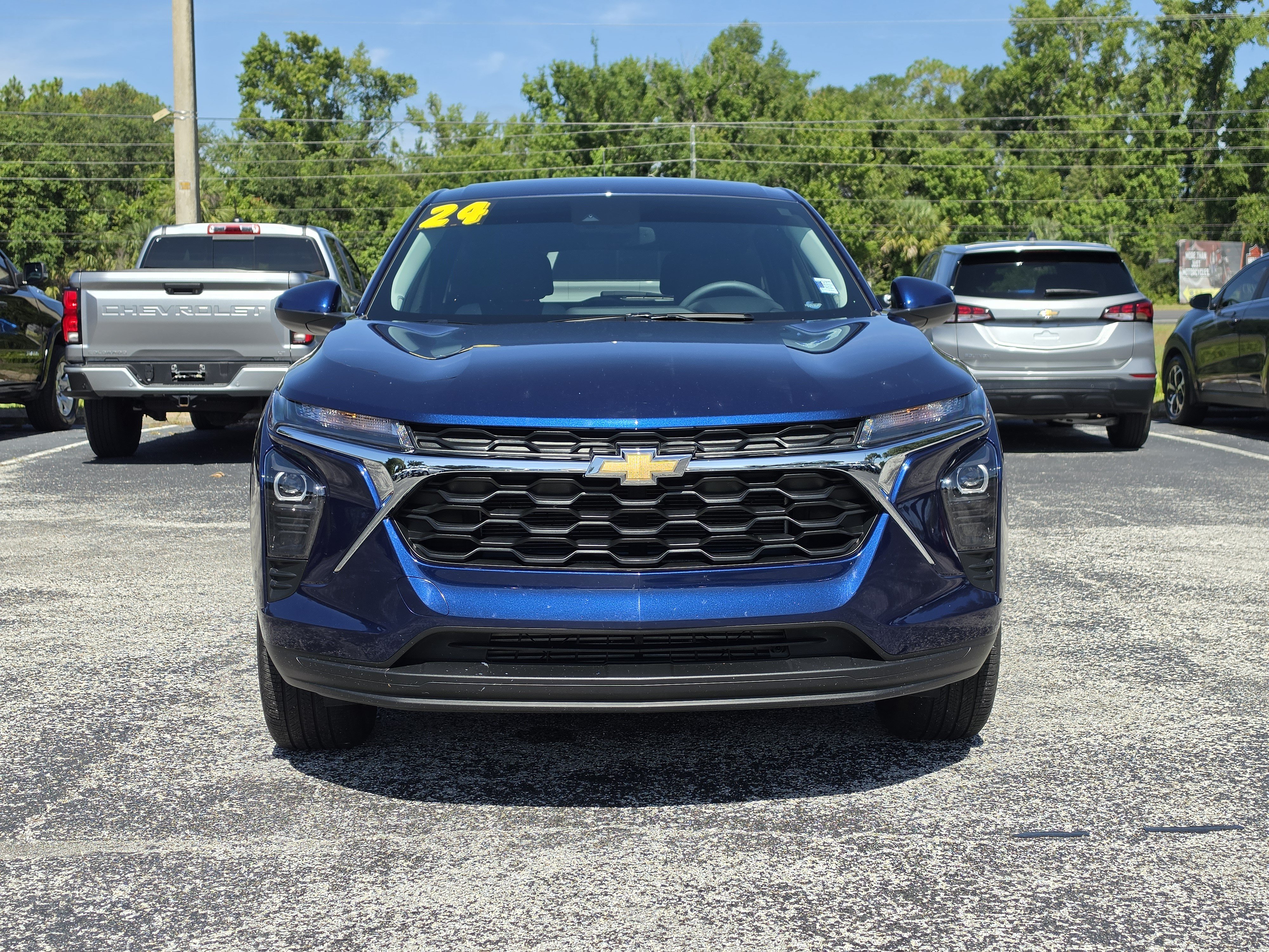 Certified 2024 Chevrolet Trax LS w/ LS Convenience Package FWD image 12