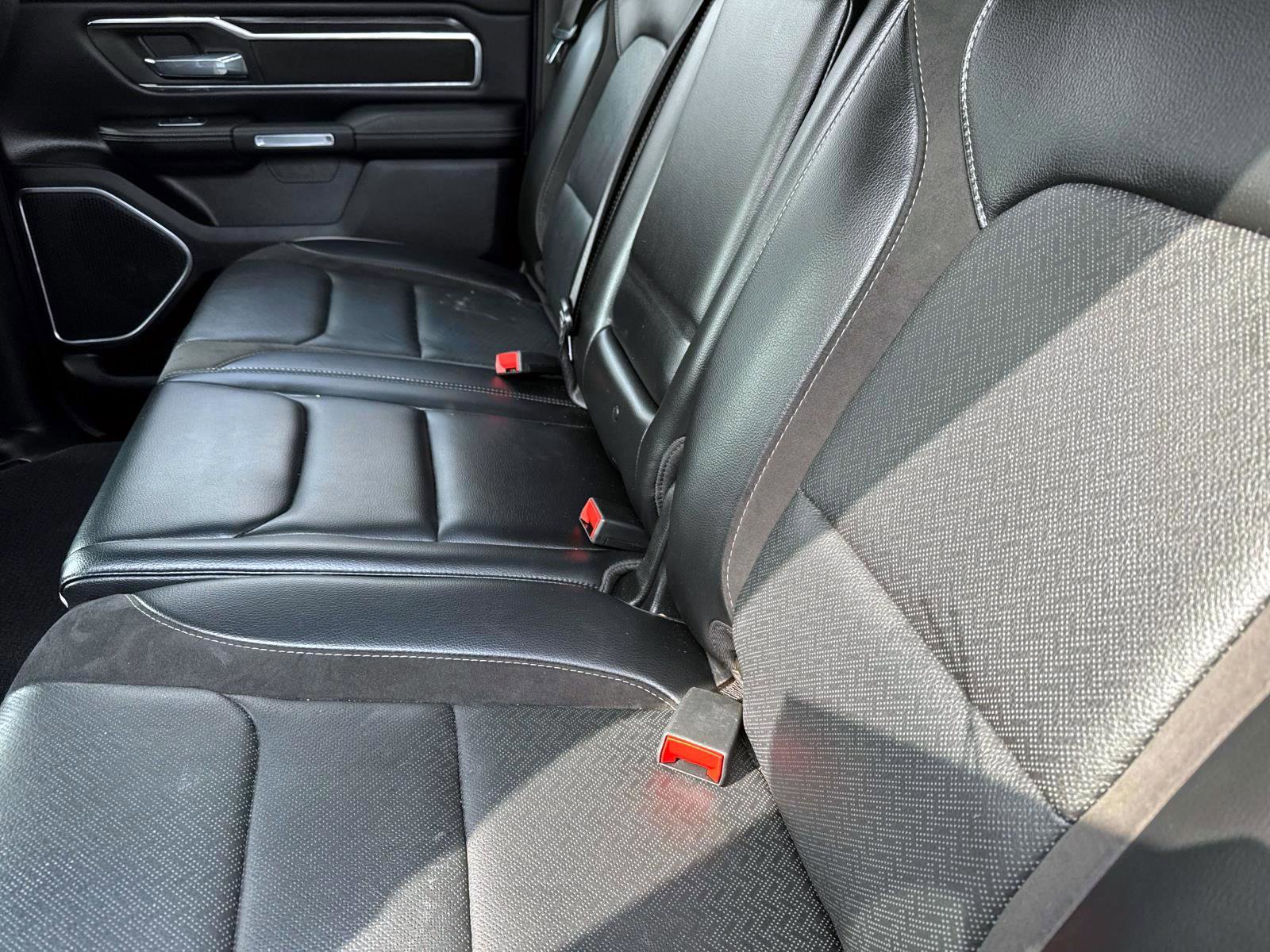 Used 2023 RAM 1500 Laramie AWD/4WD image 8
