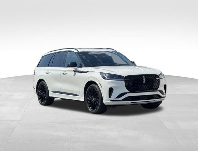 Used 2025 Lincoln Aviator Reserve w/ Equipment Group 201A AWD/4WD image 1