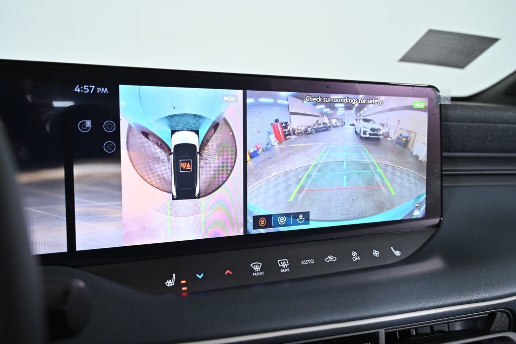 New 2026 Nissan Leaf Platinum+ w/ Cargo Package (Platinum+) image 17