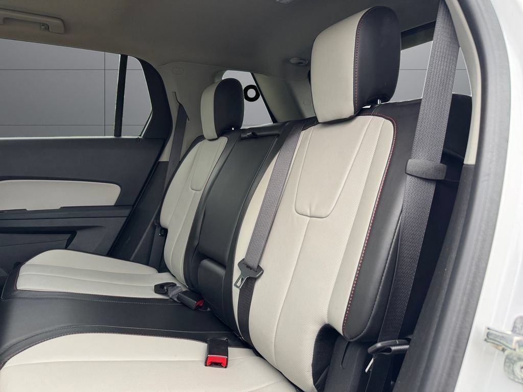 Used 2017 GMC Terrain SLT w/ Open Road Package AWD/4WD image 17