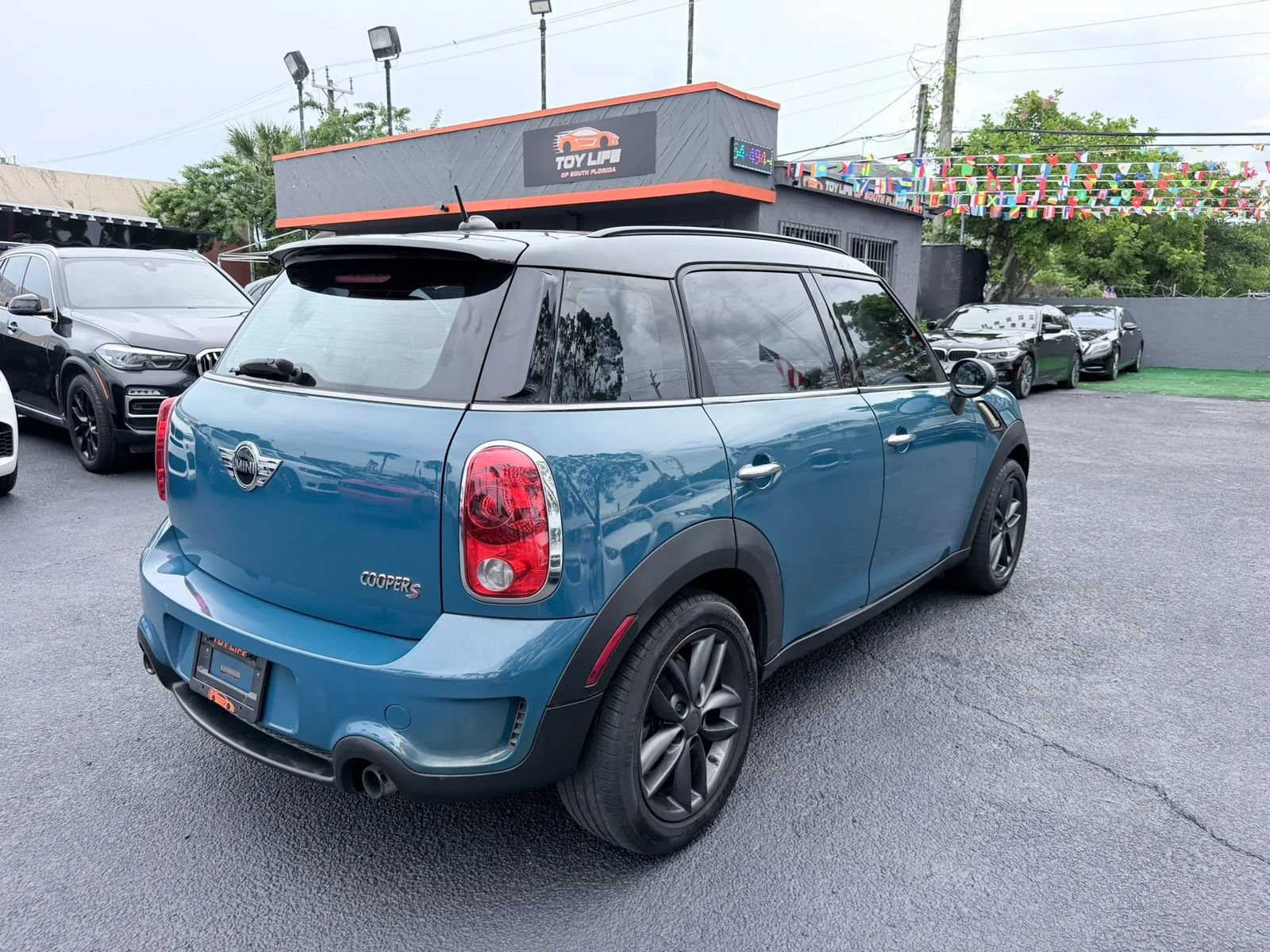 Used 2011 MINI Cooper Countryman S FWD image 5