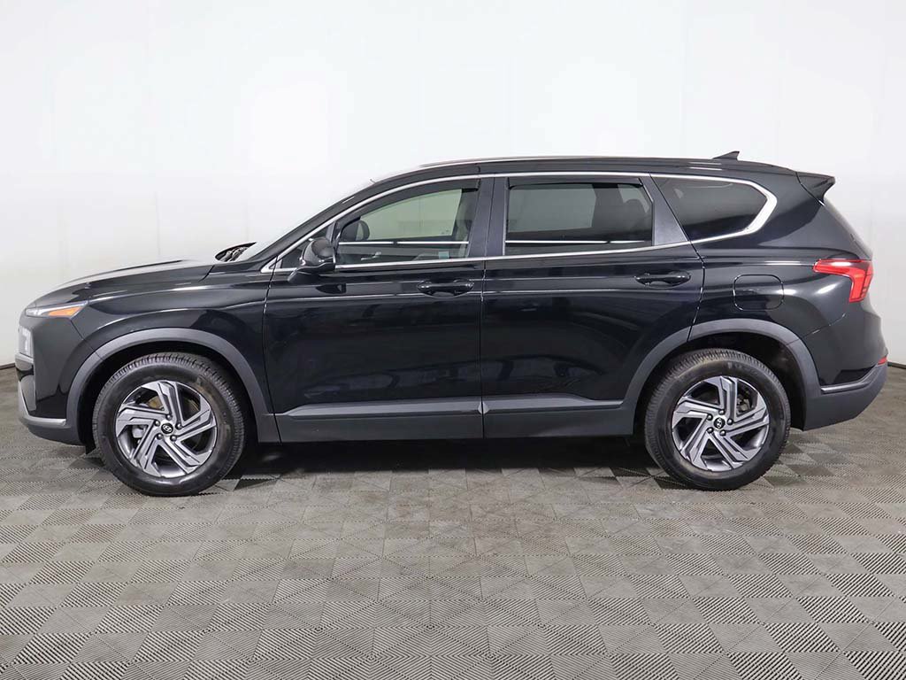 Used 2023 Hyundai Santa Fe SE FWD image 16