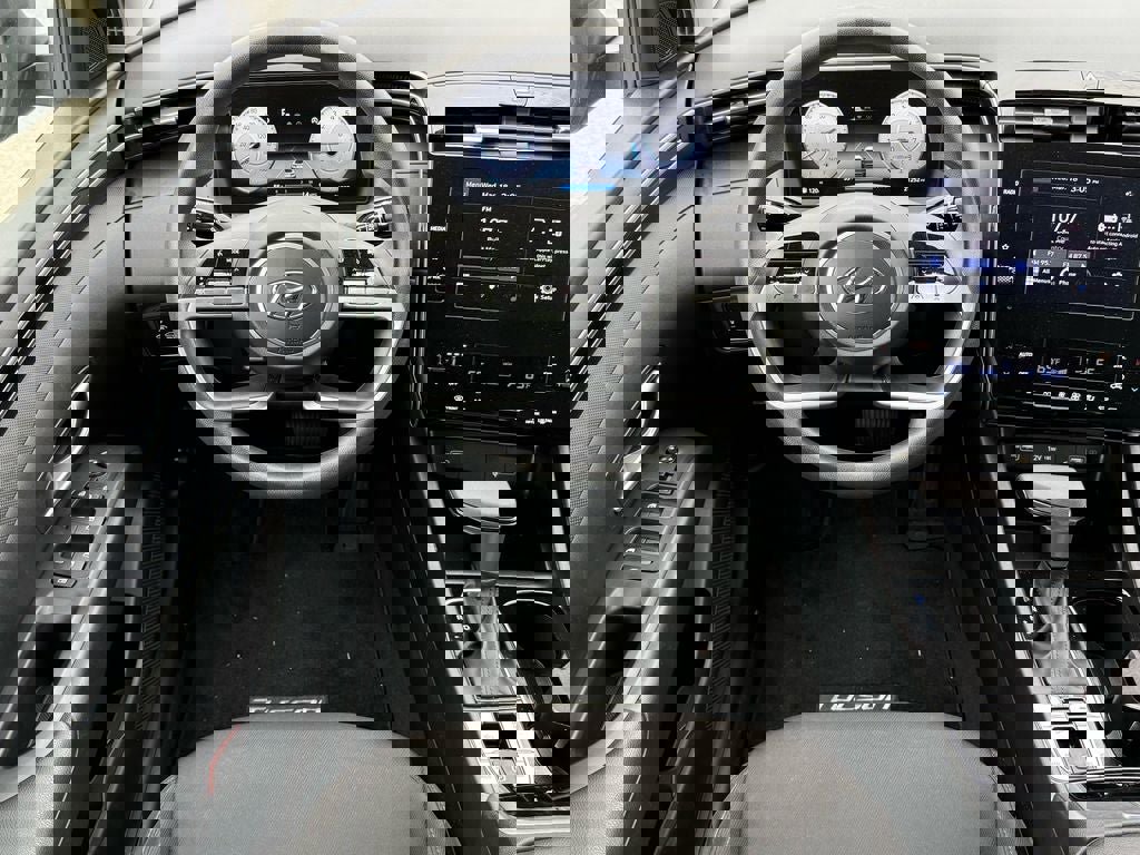 Used 2024 Hyundai Tucson SEL image 17