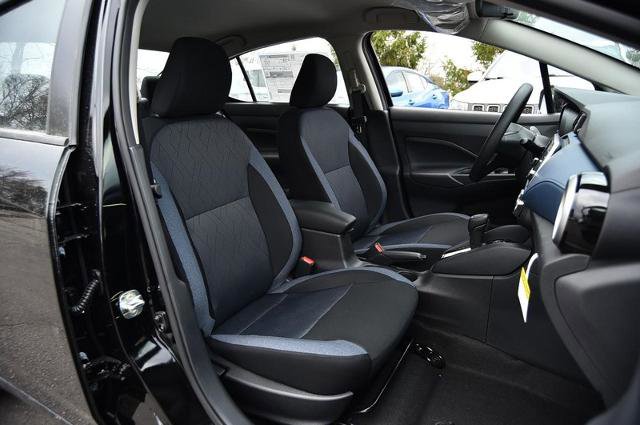 New 2025 Nissan Versa SV image 19