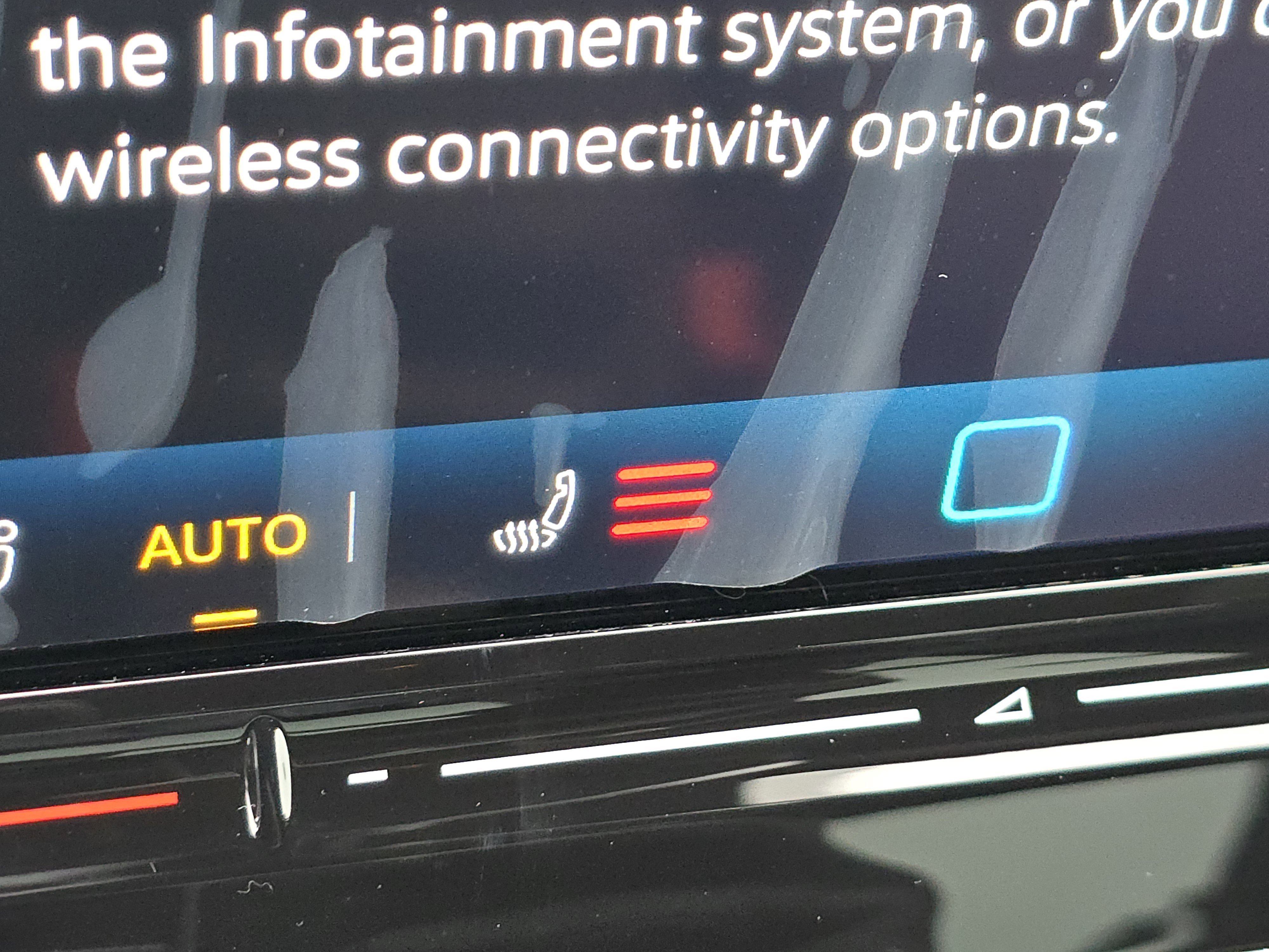 New 2026 Volkswagen Tiguan SE R-Line image 10