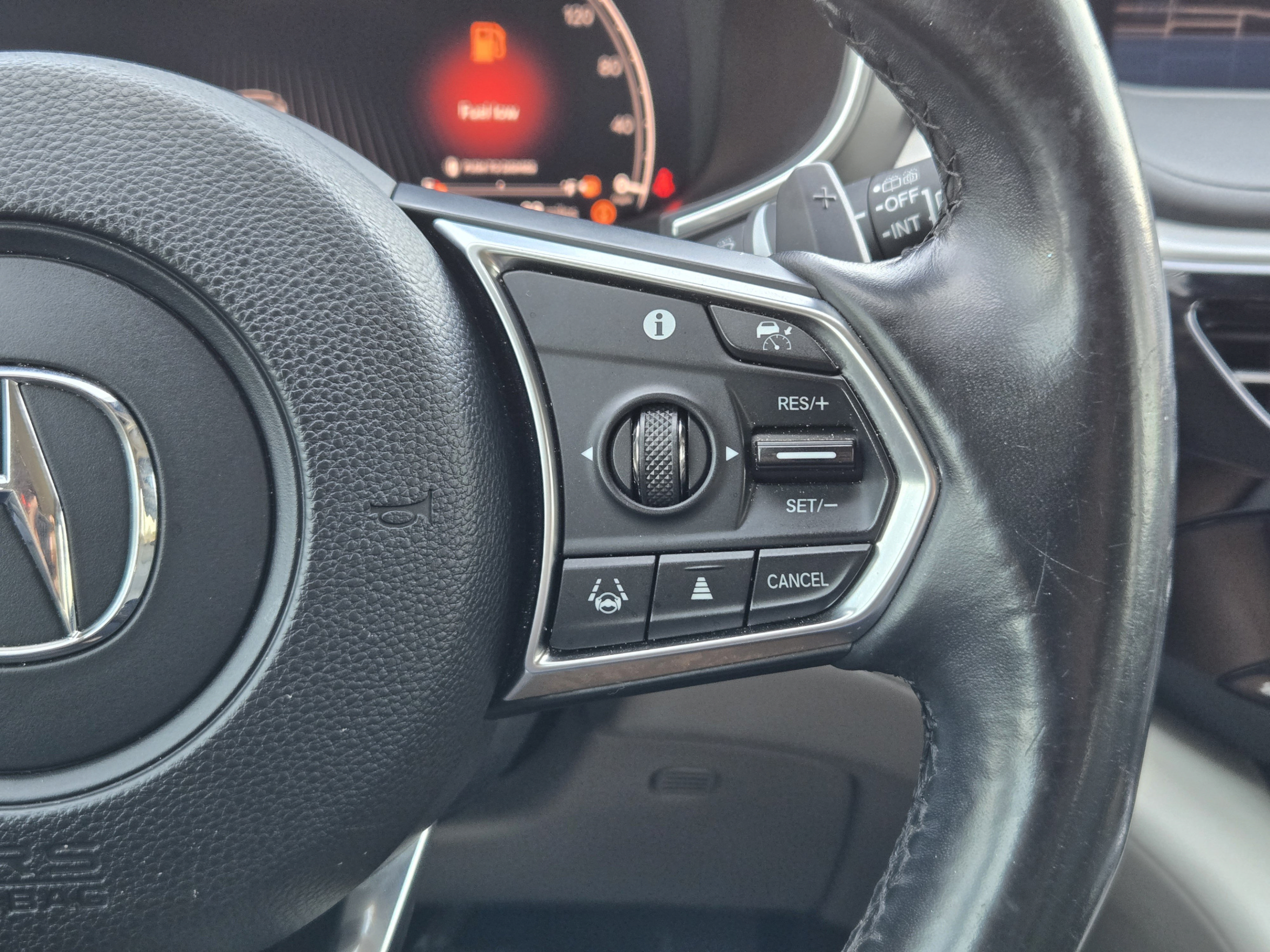 Used 2022 Acura MDX w/ Technology Package FWD image 26