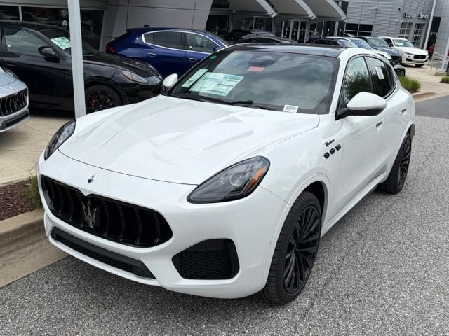 New 2026 Maserati Grecale Modena AWD/4WD image 2