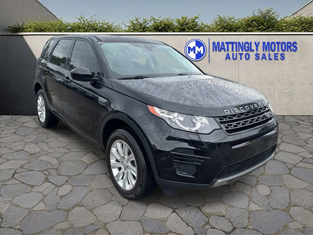 Used 2018 Land Rover Discovery Sport SE AWD/4WD image 1