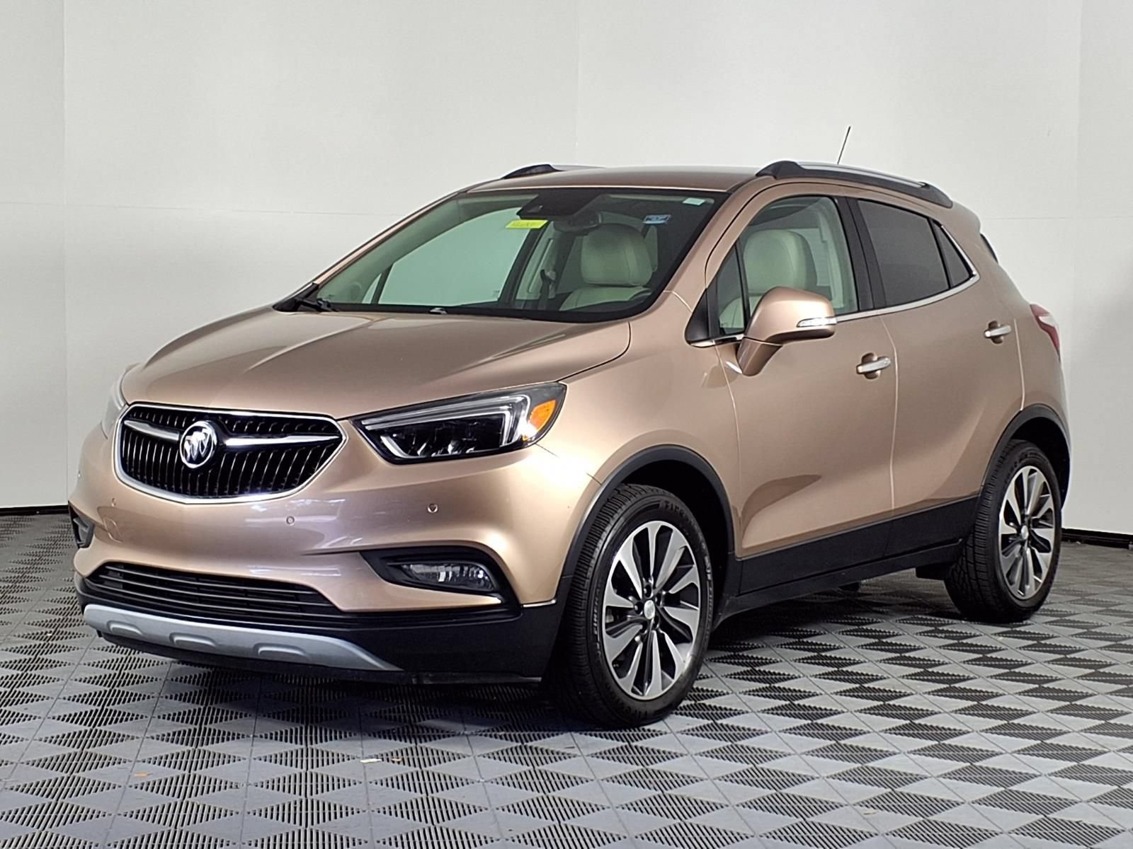 Used 2018 Buick Encore Premium FWD image 3