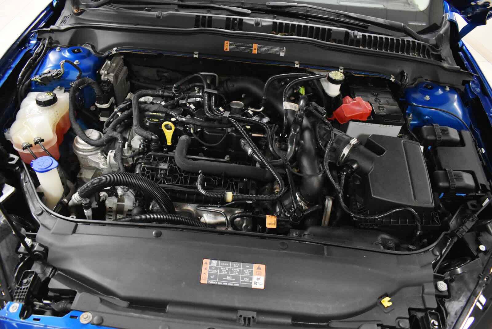 Used 2020 Ford Fusion SE w/ Equipment Group 151A FWD image 26