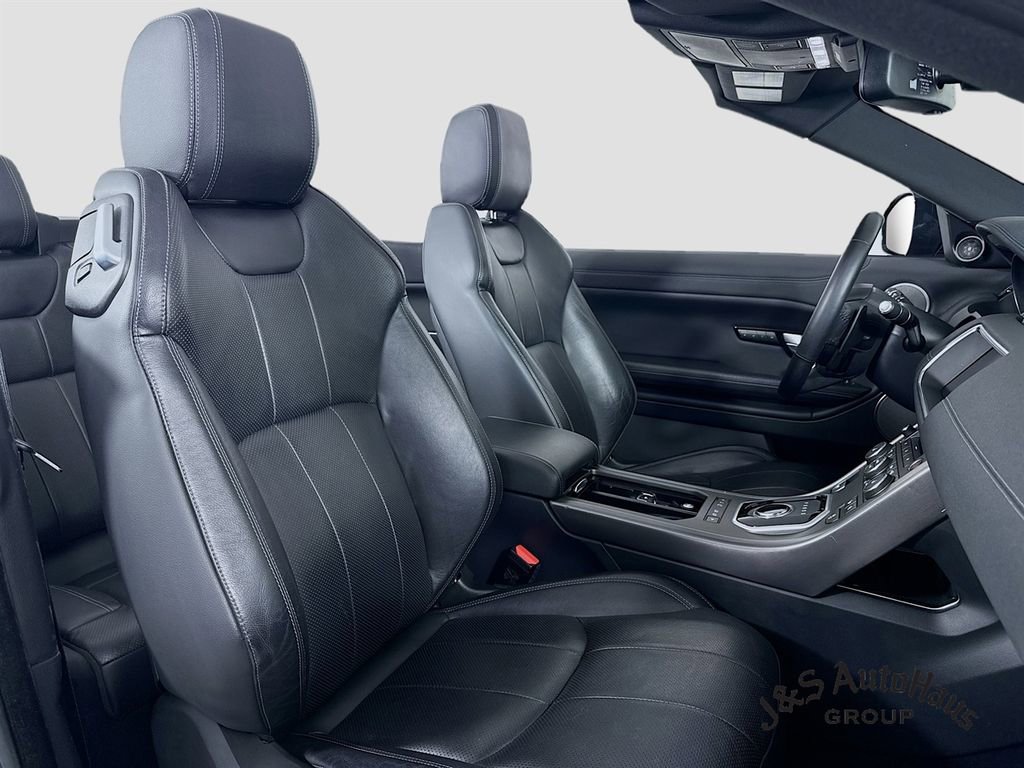 Used 2018 Land Rover Range Rover Evoque SE Dynamic image 35